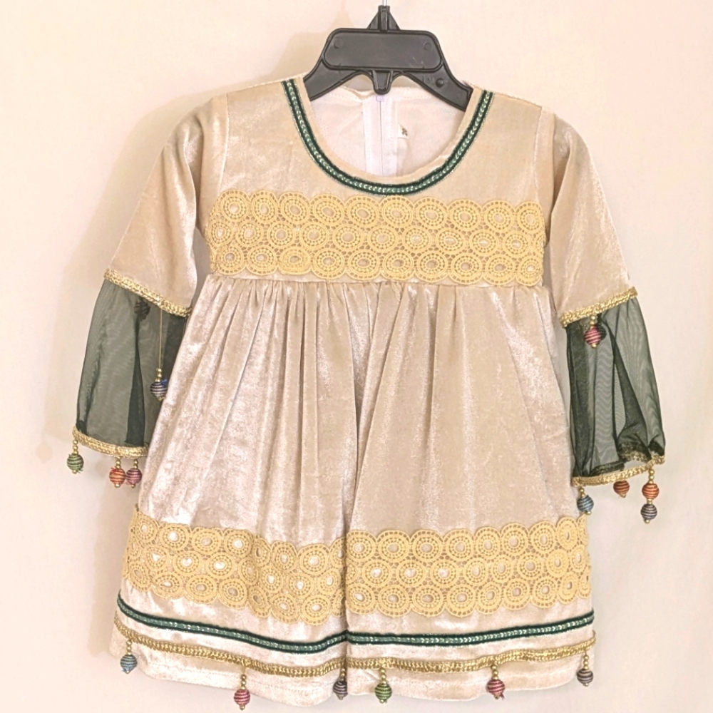 Kurta/Frock embellished toddler dress, size 18m (eu20), cream, gold, green color